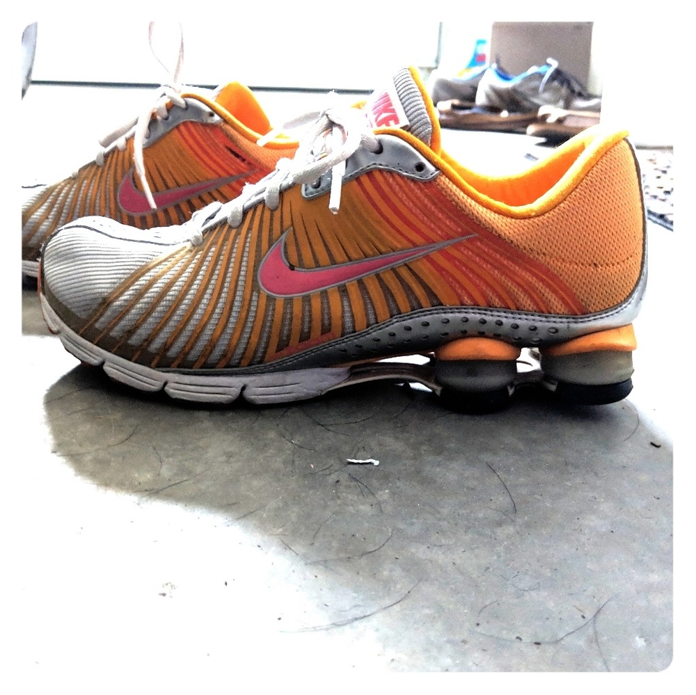 Nike shox womens